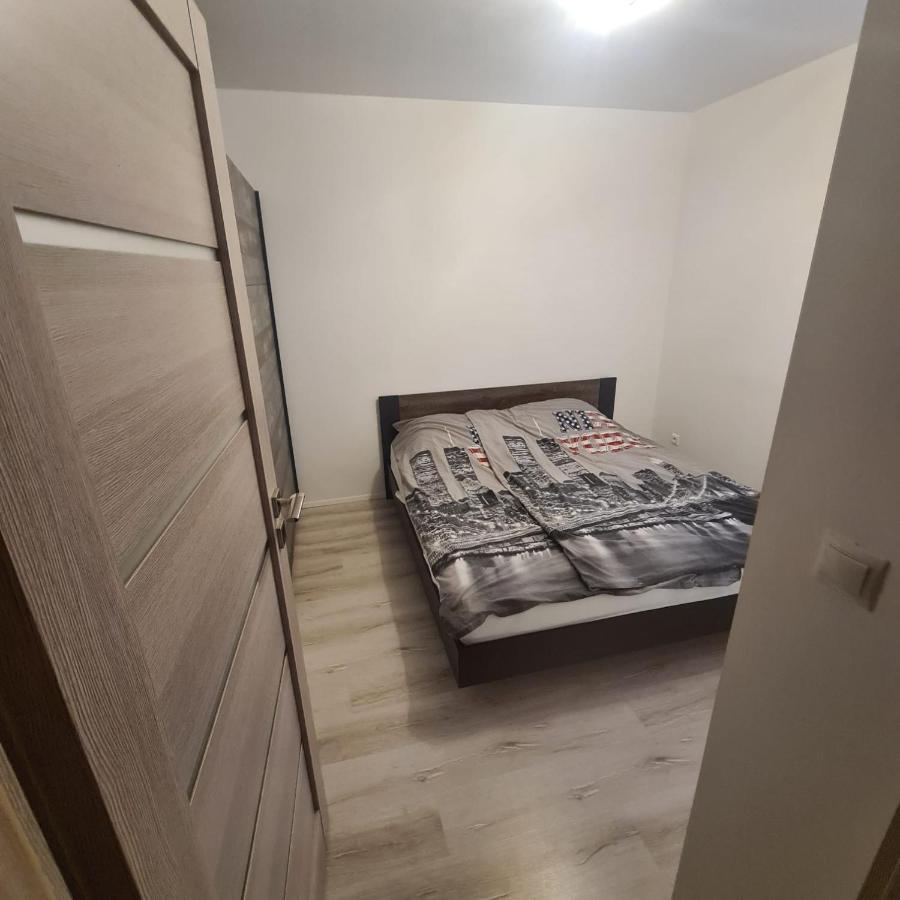 Verebes Apartman Ráb Exteriér fotografie